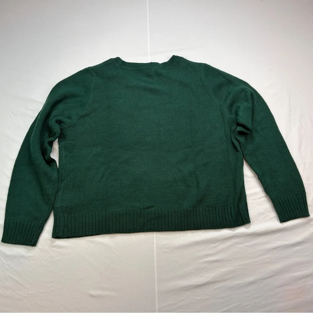 H&M Ladie's Forrest Green Crew Neck Slightly Cropped, Oversized Sweater